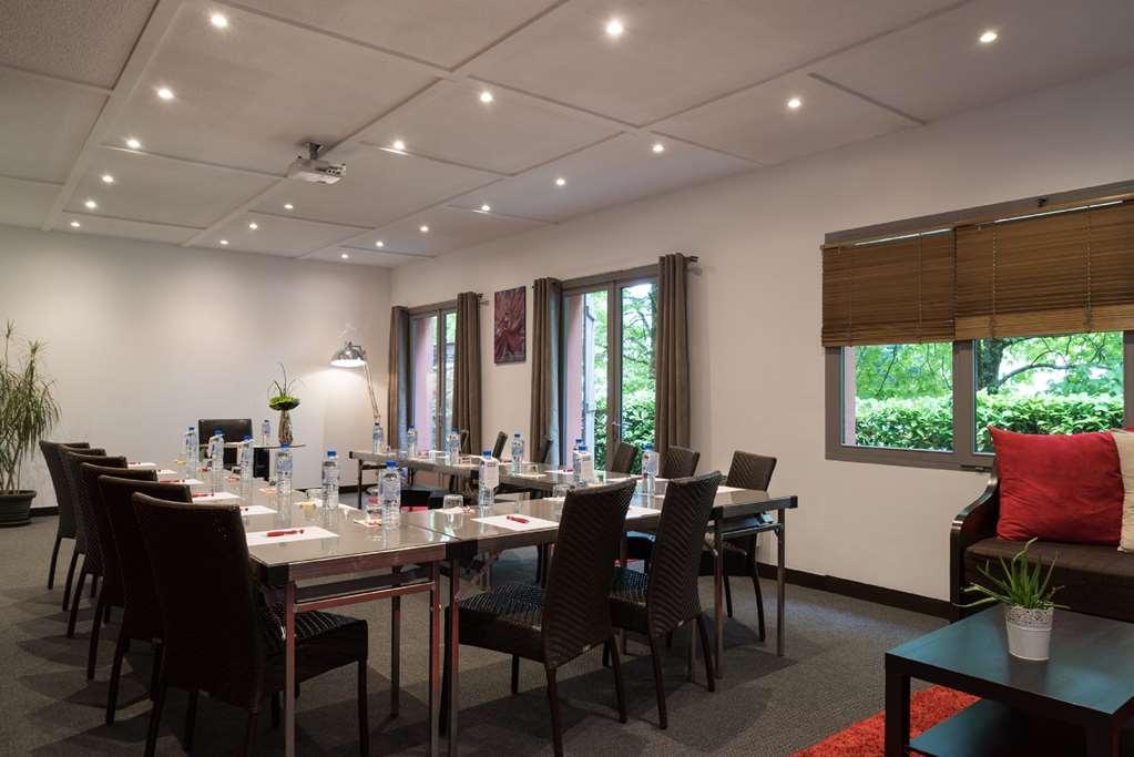 Sure Hotel By Best Western Biarritz Aeroport أنغليه المرافق الصورة